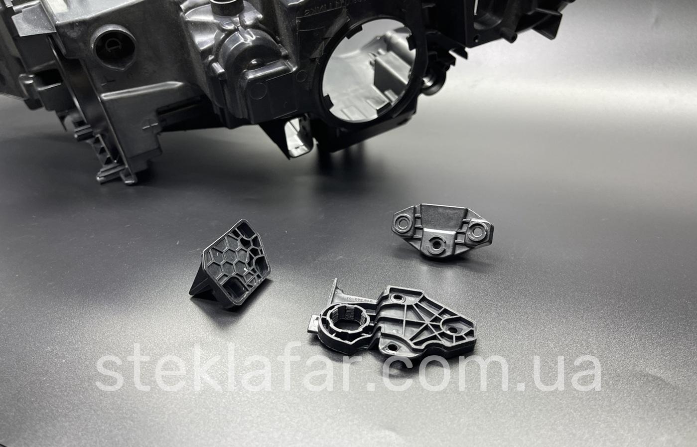 Комплект креплений на корпус фары BMW G30/G31/G38 (2016-2020)